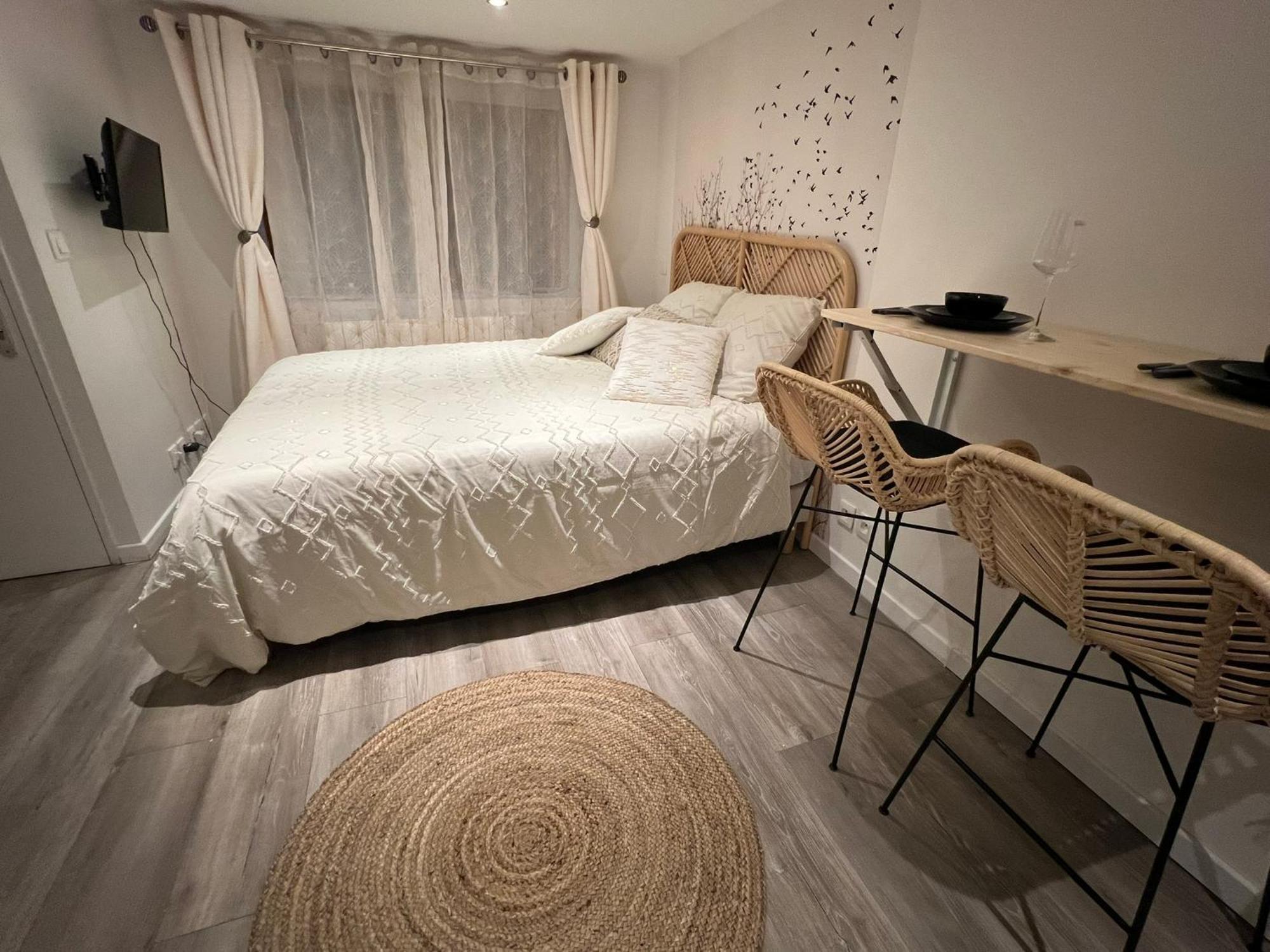 Le Zenith Vieille Ville D'Анси Екстериор снимка